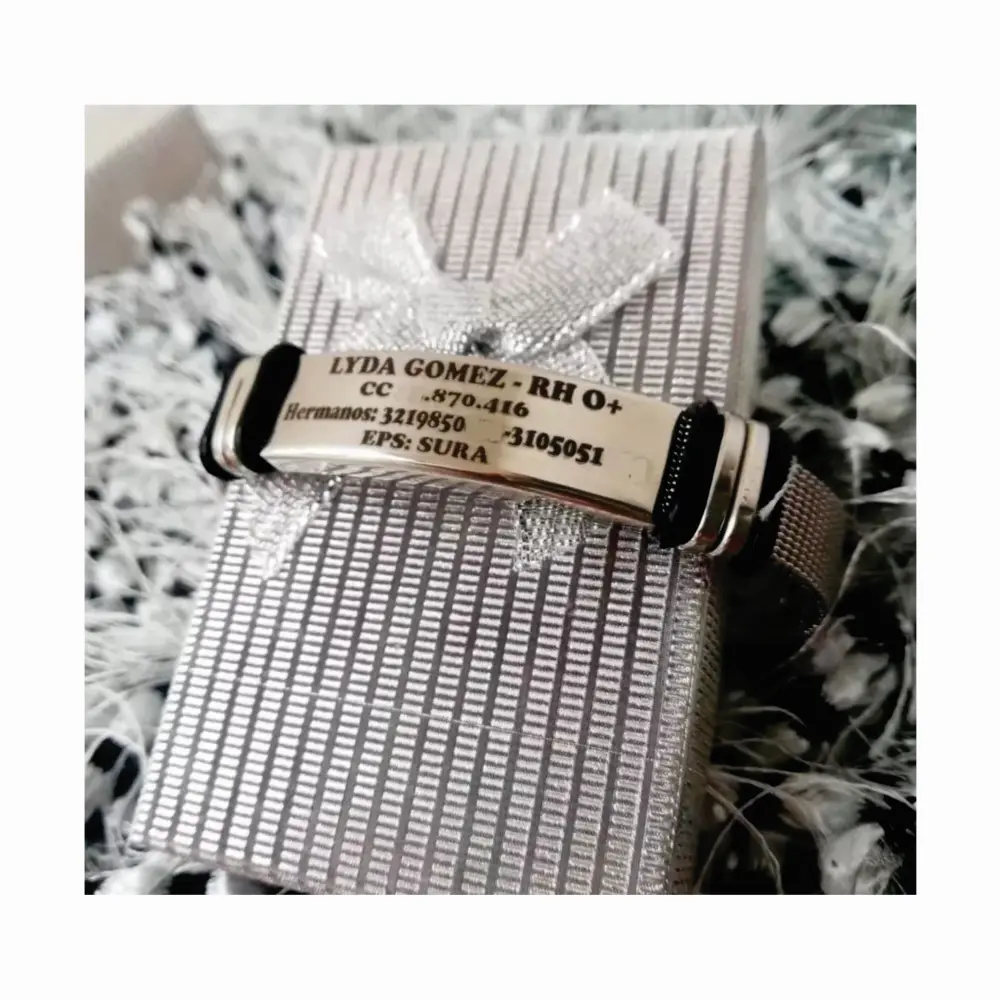 PULSERA 03 Pulsera Manilla identificación, grabada con tus datos personales en Placa en Acero Inoxidable, Distribuciones Santander