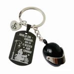 07 Llavero personalizado casco grabado en láser