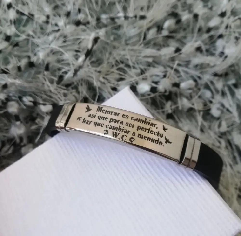 reloj 04 Manilla acero inoxidable personalizada grabada en láser